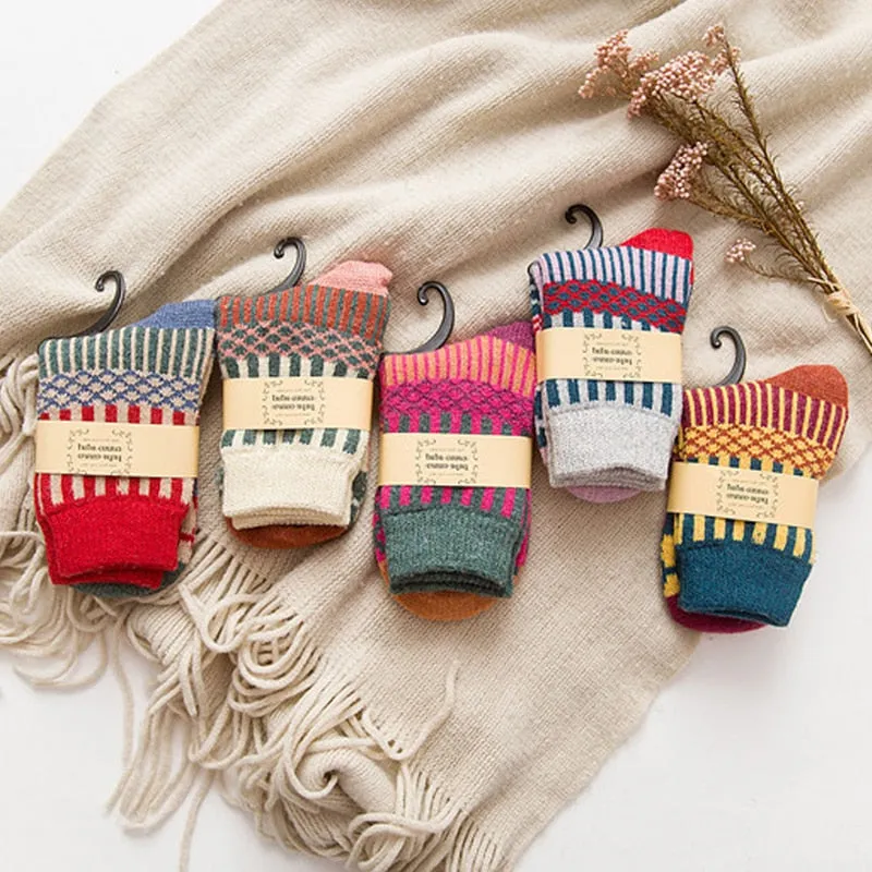 Anysox 5 Pairs One Size 5-9 Mix Color Winter Thick Warm Wool Socks With Colorful Fashionable And Casual Euramerican National Wind-Flowers Sock