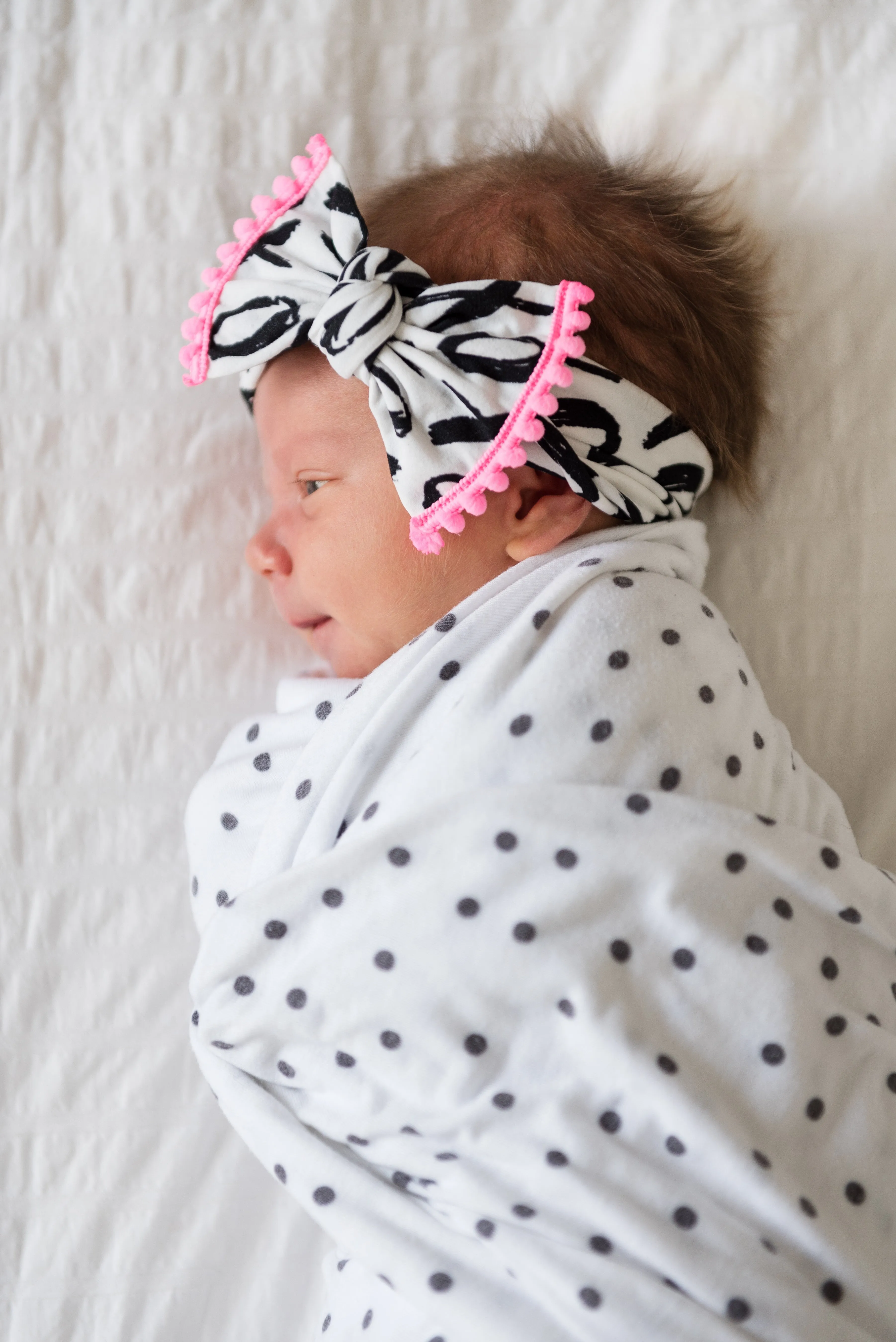 Baby Bling White  & Black XOXO w/Neon Pink Pom Trimmed Printed Knot Headband