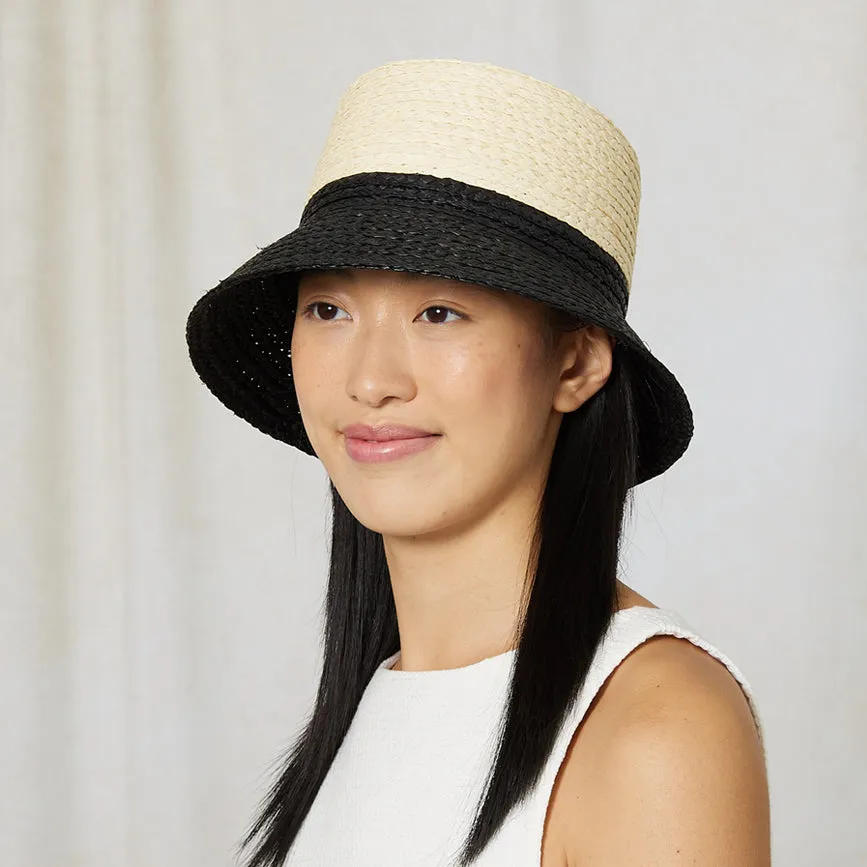 Jonah in Ivory/Black