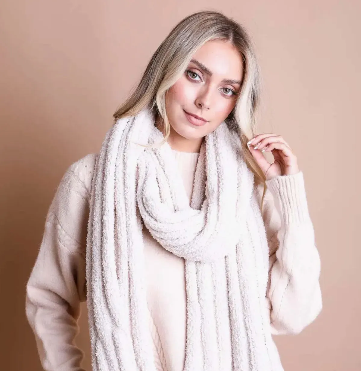 ULTRA SOFT BOUCLE VERTICAL SCARF