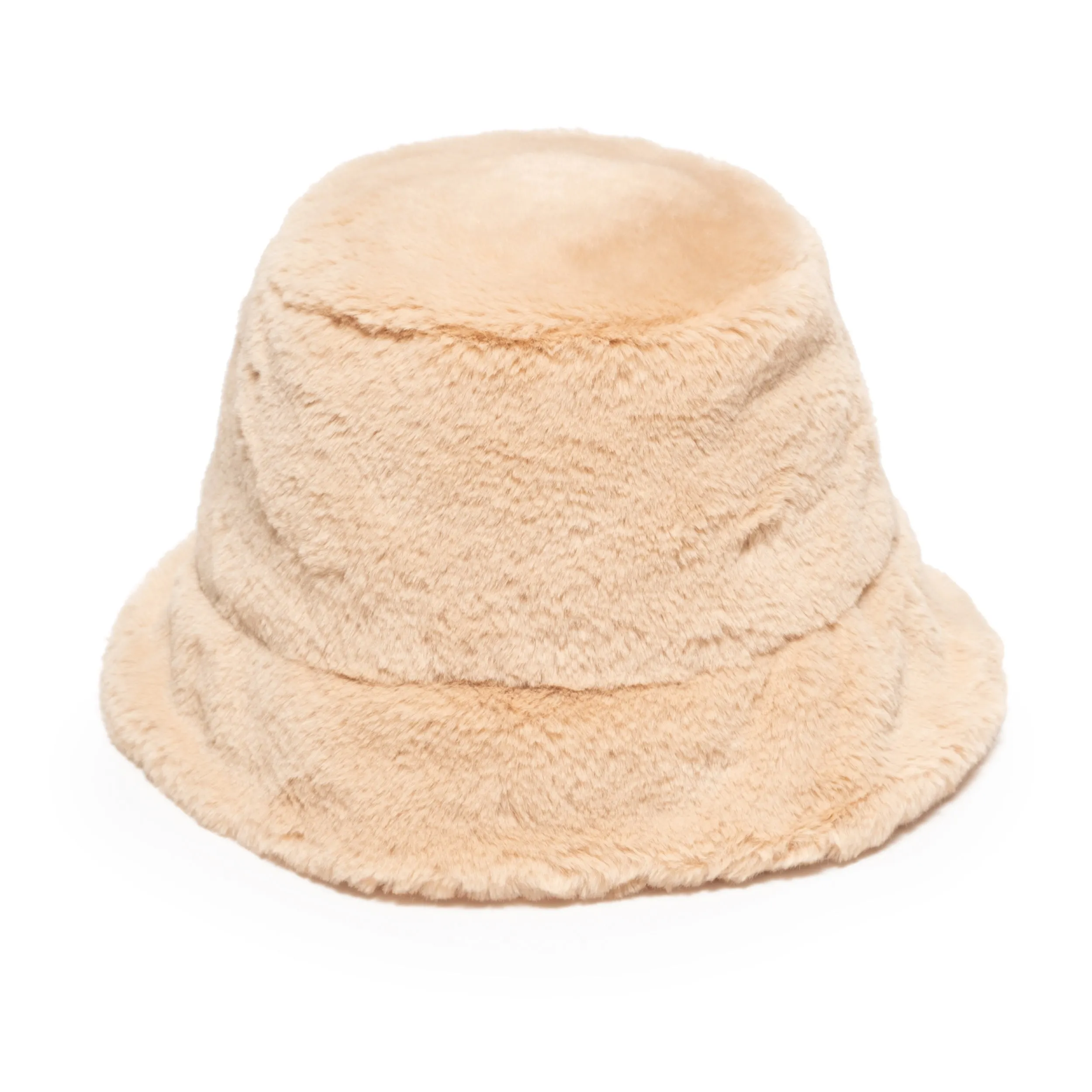 Yuki in Camel